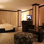Shiroka Laka Hotel