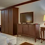 Hotel Shiroka Laka Hotel Shiroka Lŭka