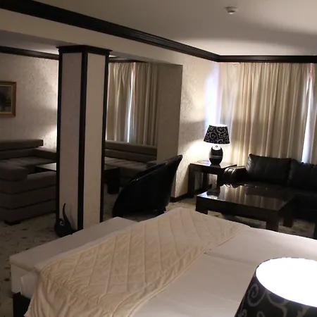 فندق Shiroka Laka Hotel