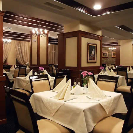 فندق Shiroka Laka Hotel 4*