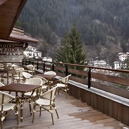 فندق Shiroka Laka Hotel