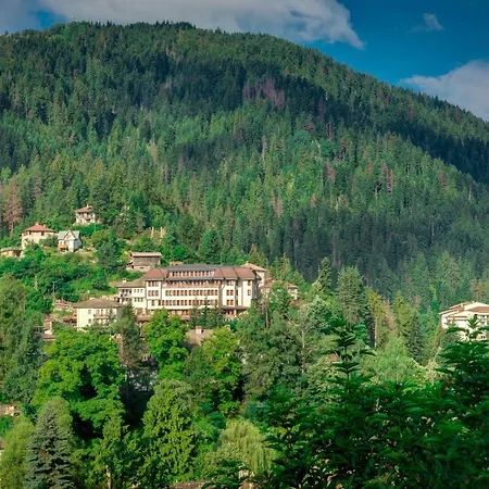 호텔 Shiroka Laka Hotel Shiroka Lŭka