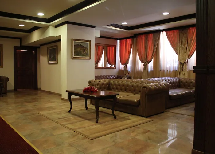 Shiroka Laka Hotel Хотел