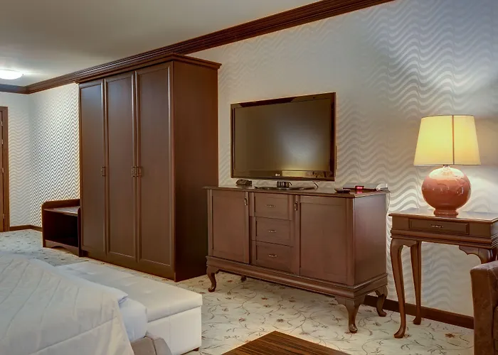 Хотел Shiroka Laka Hotel Широка лъка