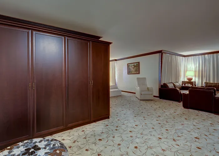 Хотел Shiroka Laka Hotel Широка лъка