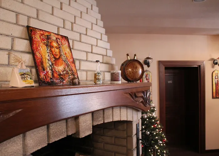 Shiroka Laka Hotel Хотел